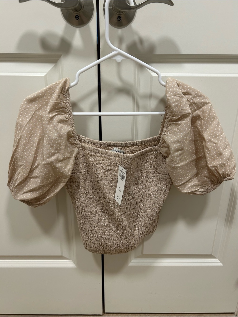 Abercrombie & Fitch Beige Smocked Puff-Sleeve Crop Top